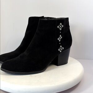 Faux Suede Ankle Boots w Silver Studs Sz 9